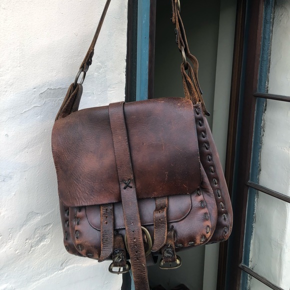 *VINTAGE* 60’s Hand-sewn Leather Messenger Bag